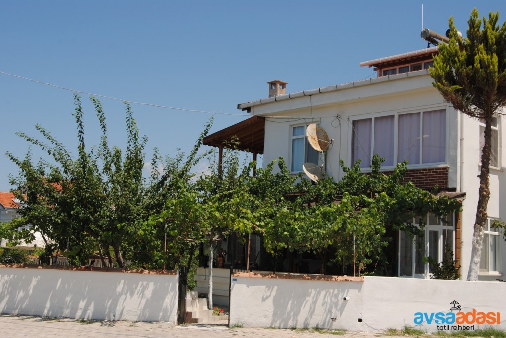 ASMALI APART YİĞİTLER