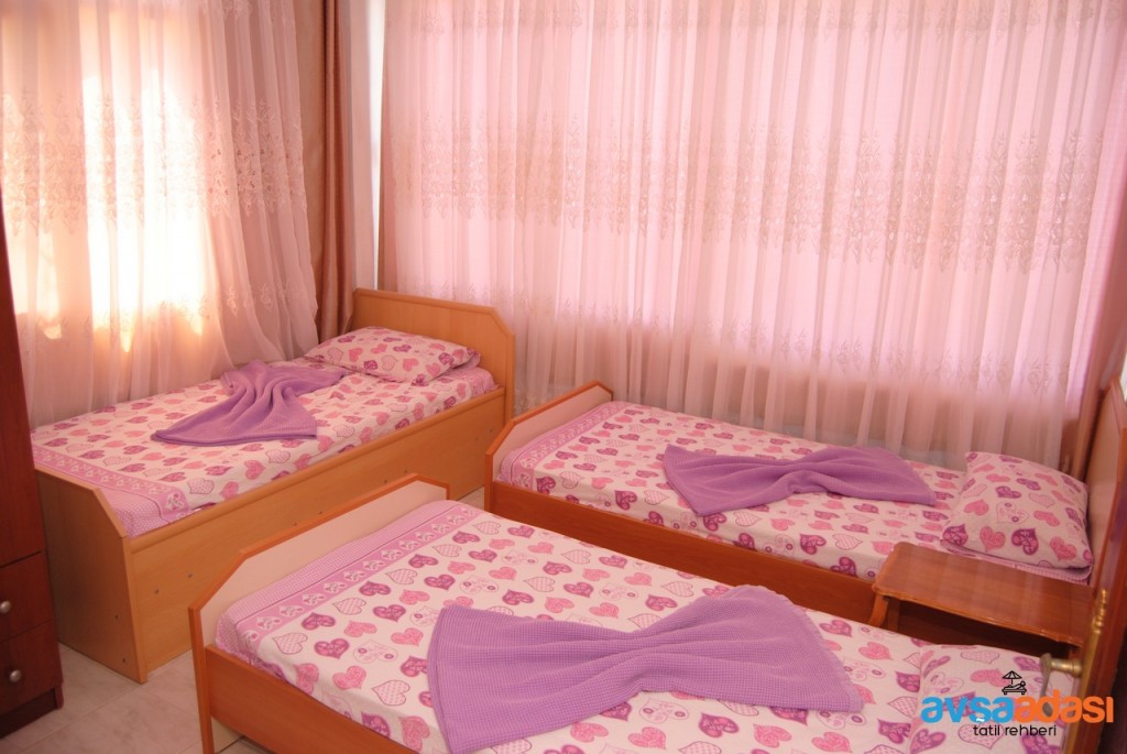 ASMALI APART YİĞİTLER