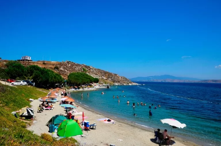 Avşa Adası Tavşanlı Koyu