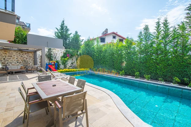 Kalkan’da Deniz Manzaralı Villa Kiralama Seçenekleri 2026