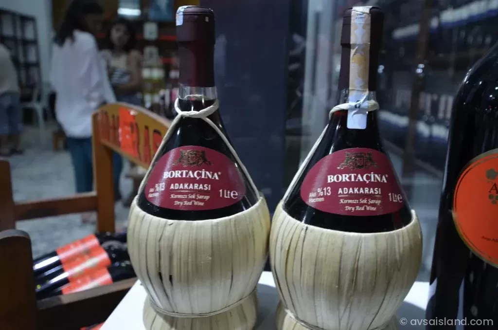 Adakarasi Sarabi Avsaisland.com